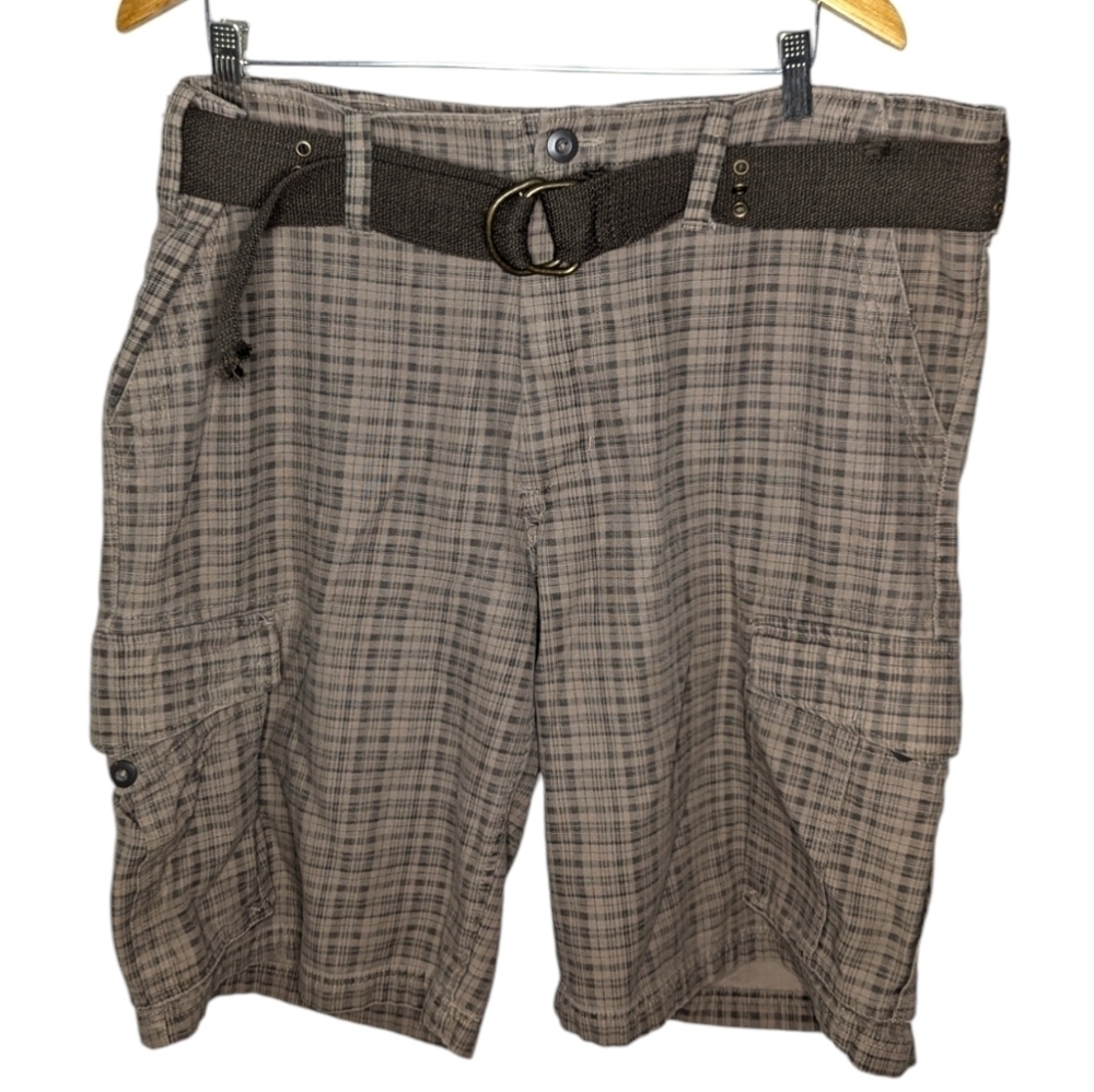 Y2K Urban Pipeline Cargo Plaid Skater Grunge Emo Shorts with belt size 40